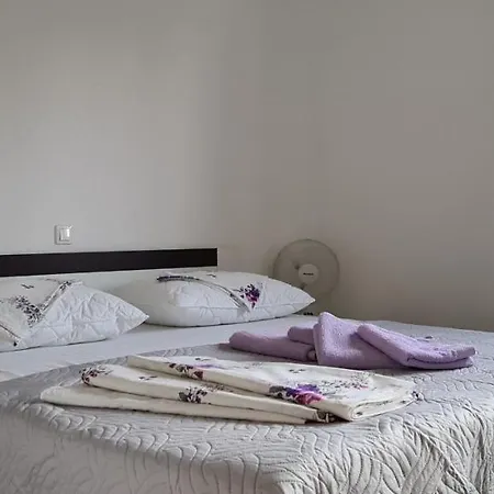 Luxury Oasis Apartment